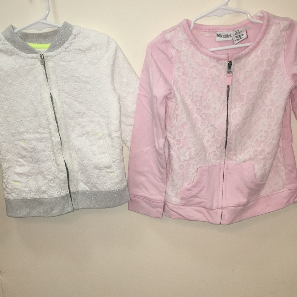 Cat & Jack | 2 Zip Up Sweaters